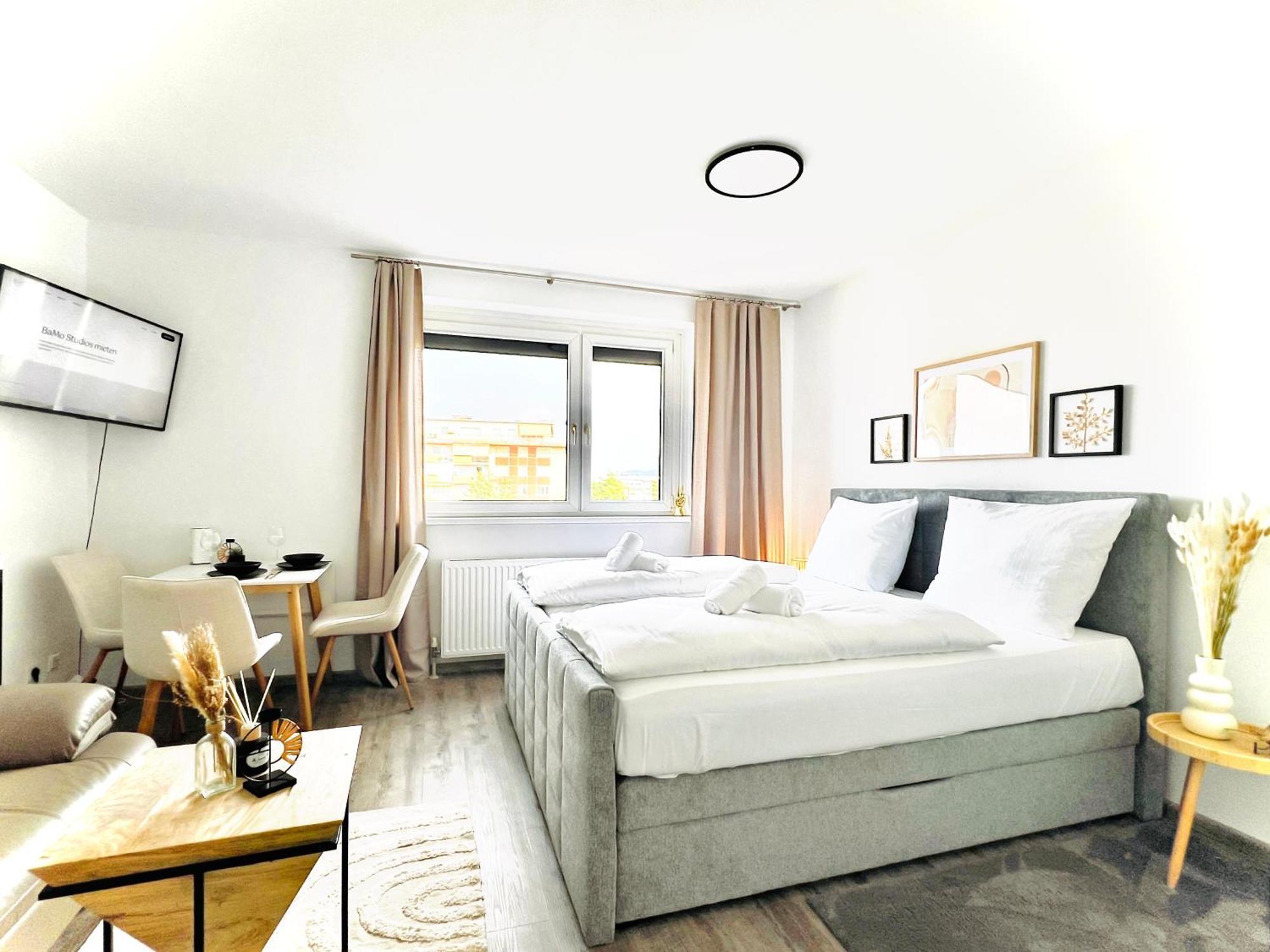 Bamo Studio - City Living Skyline Klagenfurt am Woerthersee Exteriör bild