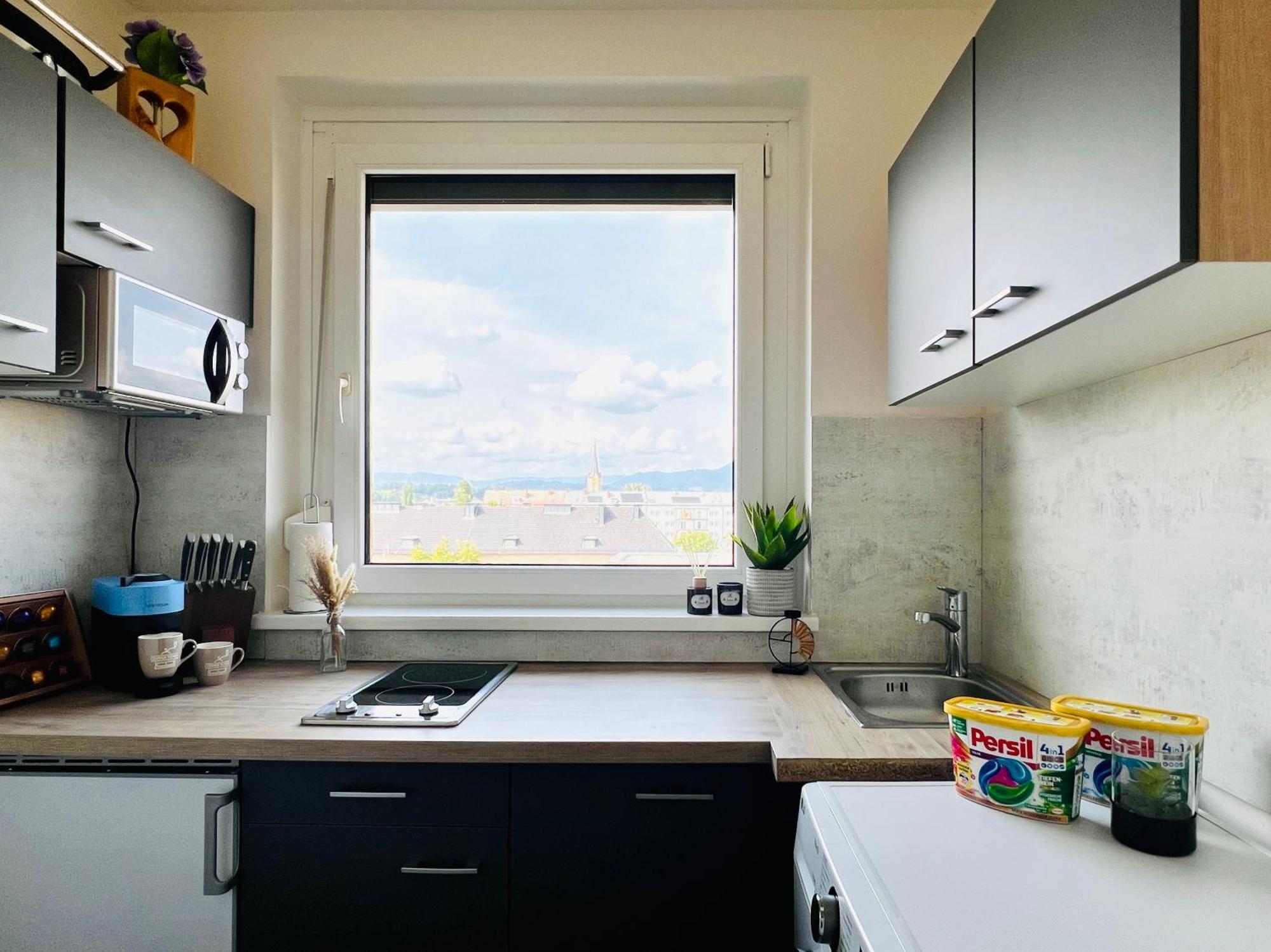 Bamo Studio - City Living Skyline Klagenfurt am Woerthersee Exteriör bild
